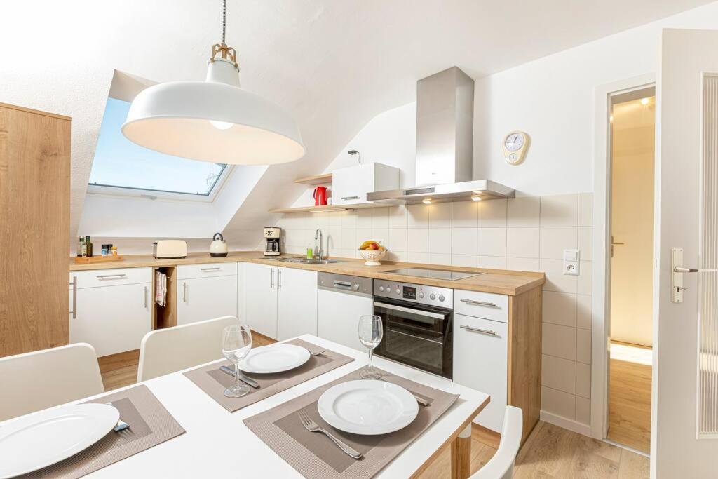 Einfach Schoene Ferienwohnung Backnang Esterno foto